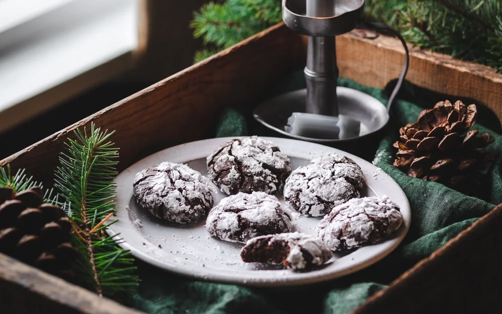 Perfect Vegan Mint Chocolate Crinkle Cookies: Fudgy & Festive